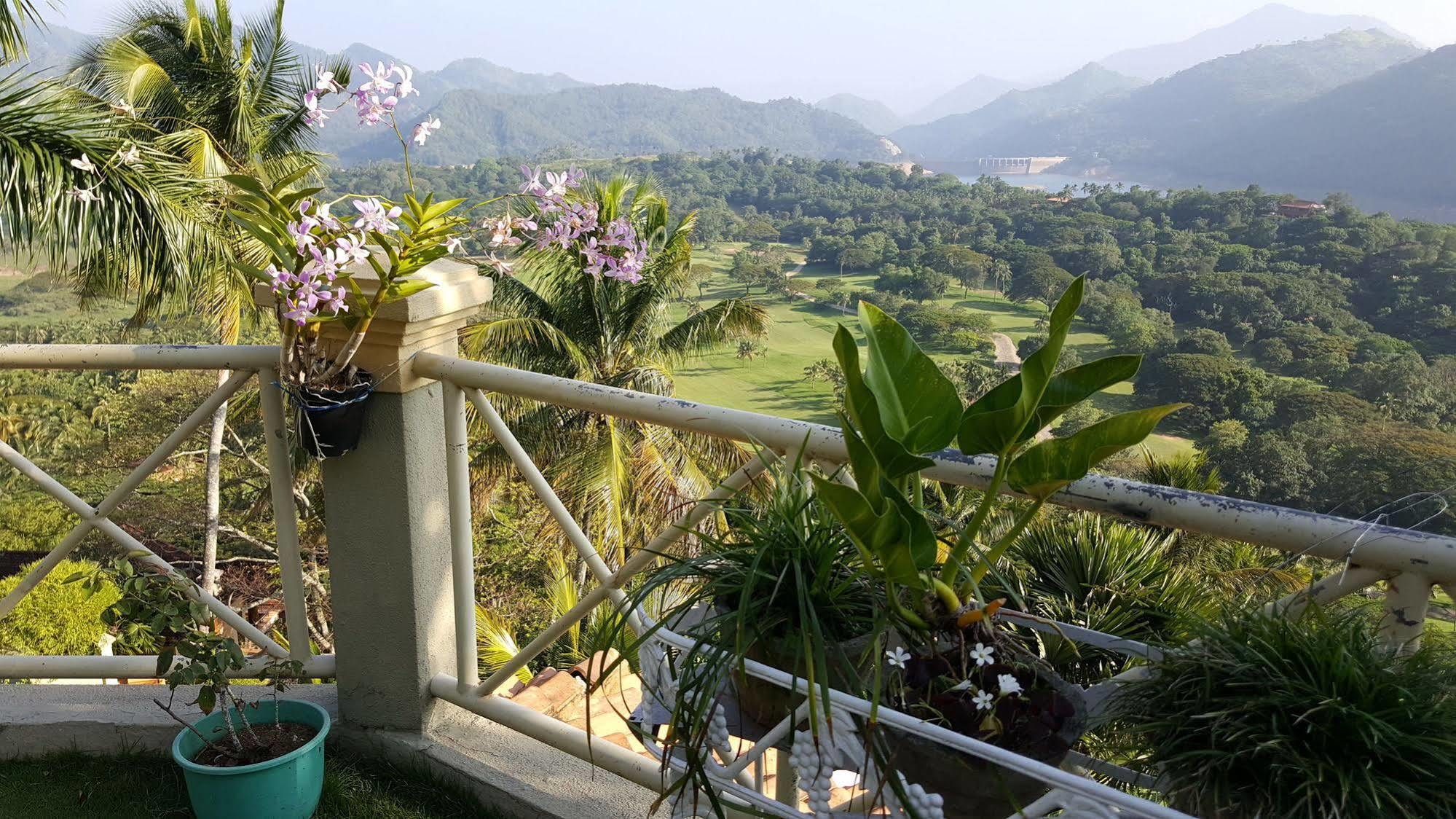 Albatross Boutique Villa Kandy Luaran gambar